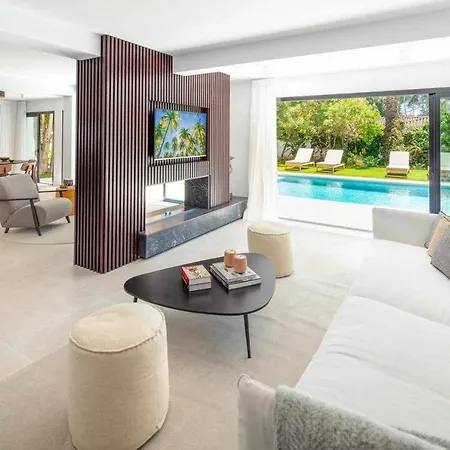 Villa Moderna De Lujo En Puerto Banus *
