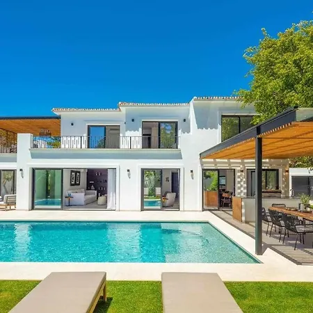 Villa Moderna De Lujo En Puerto Banus *